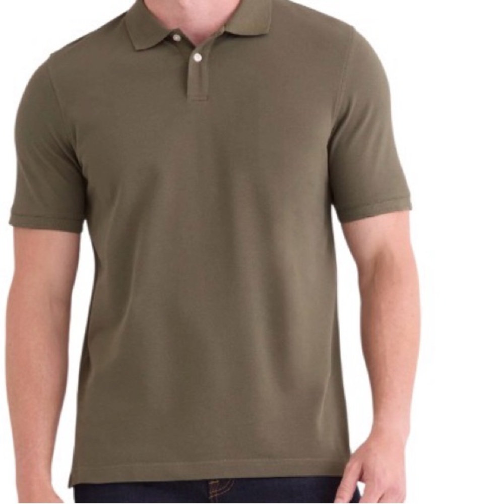 St. John's Bay Performance Polo Shirt Man’s L Quick Dri shrink fade Resistant